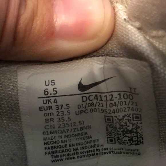 Outgrow them if you want more pictures just let me know - Picture 4 of 6